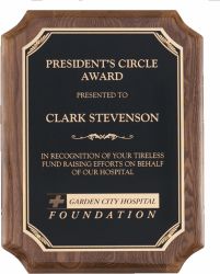 P4126   8x10.5&quot;  Walnut Piano Finish Plaque